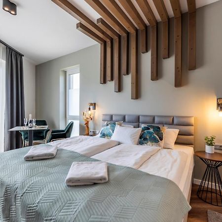 Amade Apartmanok 1 Győr Eksteriør bilde