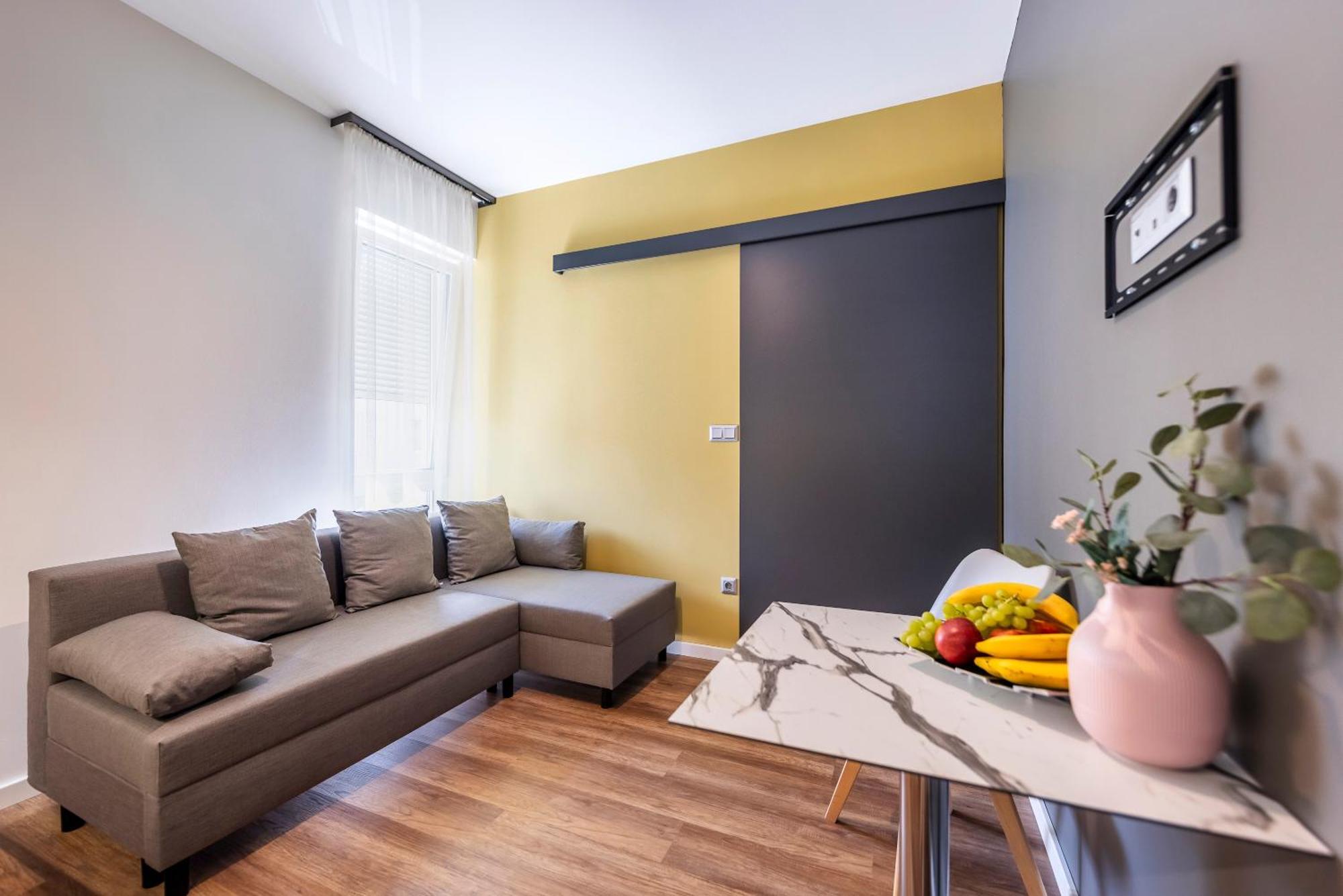 Amade Apartmanok 1 Győr Eksteriør bilde